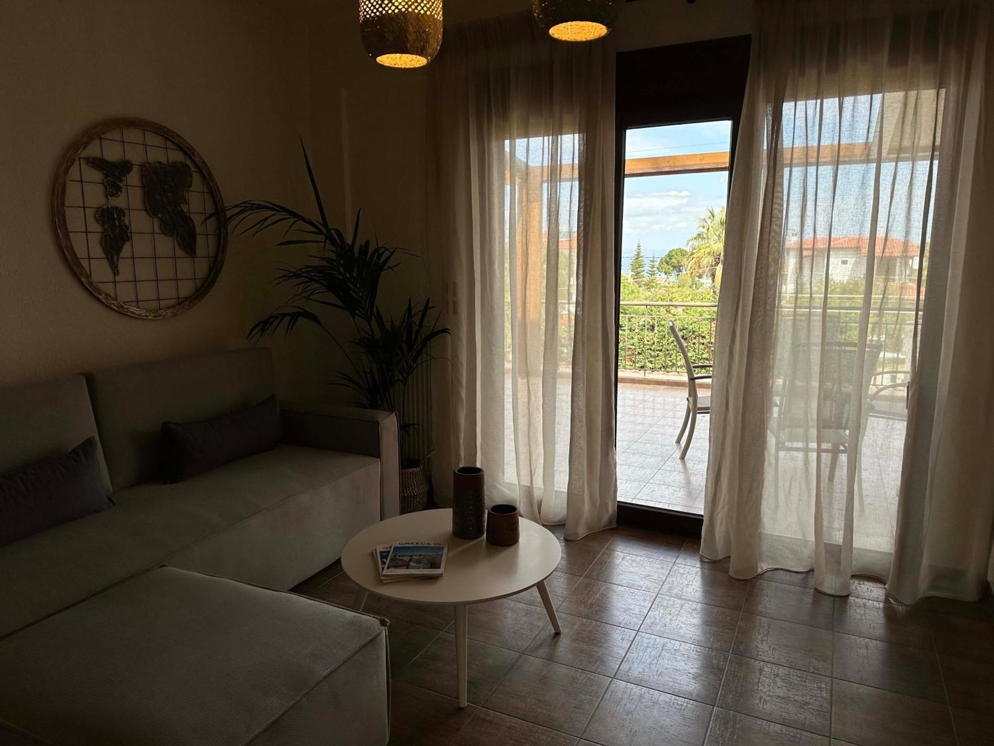 Captain'S Apartments Pefkochori Room photo